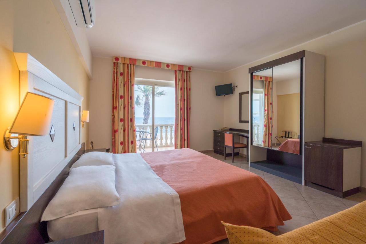 Hotel Orizzonte レトイアンニ エクステリア 写真